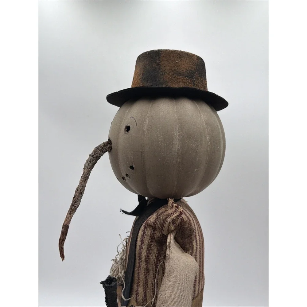 Primitive Folk Art Winter Doll 23